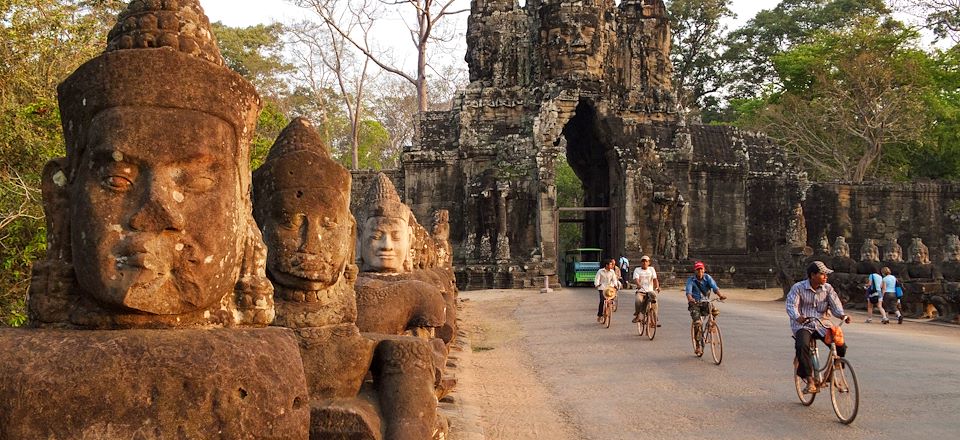 Voyage en VTT à assistance électrique, à pied, en kayak et en pirogue au cœur du Cambodge, d’Angkor au golfe de Siam