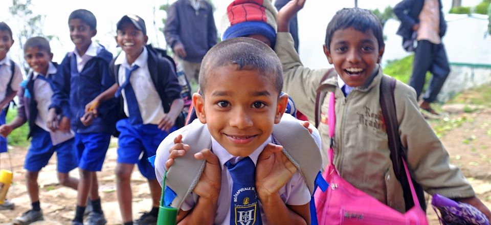 L'été au Sri Lanka en famille, une aventure sur l'île de Ceylan avec un concentré d'activités natures pour adultes et enfants.