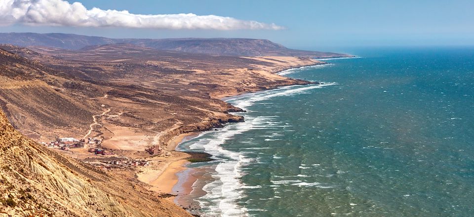 Surfez les meilleures vagues de la région de Taghazout