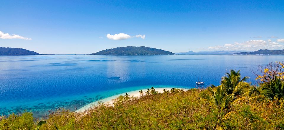 Croisière de 3 jours dans l'archipel de Nosy be à bord de votre Cataraman, découverte du massif de l'Ankarana