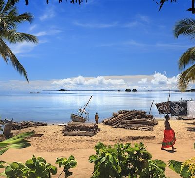 Voyage dans le nord de Madagascar avec les Tsingy de l'Ankarana, l'île de Nosy Komba et un bivouac sur Nosy Hara