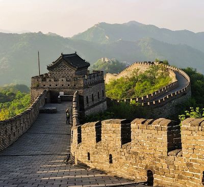 Partez explorer Pékin, sa mythique muraille en Chine et l’essentiel de la Mongolie pour un voyage à l’esprit culture et nature .