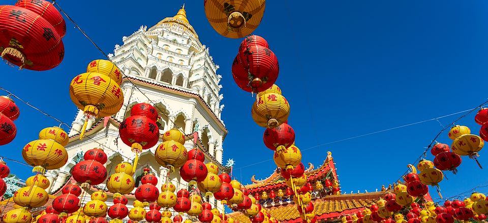 Voyage guidé en Malaisie dans les villages, la jungle et les plantations de thé et en liberté sur Penang et les iles Perhentian