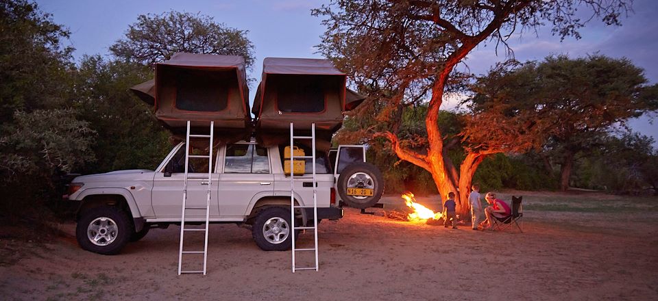 Location 4x4 en Namibie avec tente de toit à la découverte des plus beaux sites du pays, du parc d'Etosha au désert du Namib