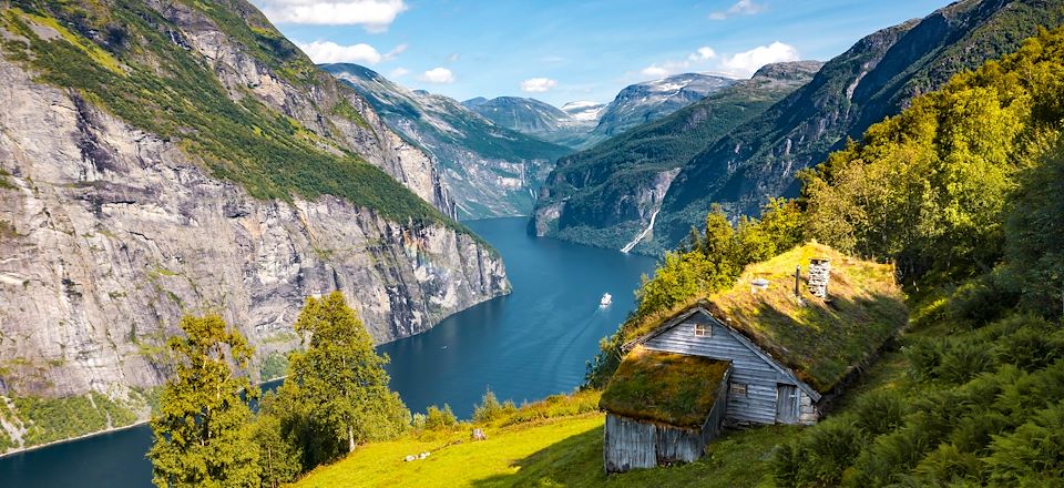 A pied, en bateau, en minibus et en train à la découverte du meilleur de la Norvège du sud.