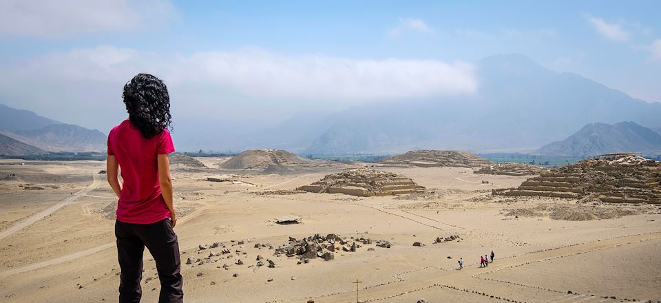 Découvrez les plus impressionnants sites archéologiques du Pérou pré-Inca : Pyramides de Caral et de Sipan, Chan Chan, Kuelap... 