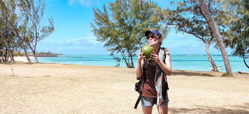 Voyage entre filles: Trek facile à la Réunion puis rando côtière et farniente sur les plages idylliques de Rodrigues...