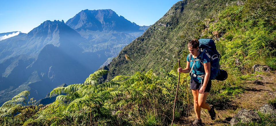 Trek complet dans les 3 cirques avec un focus sur Mafate, forêt de Bélouve, ascension des Pitons des Neiges et de la Fournaise…