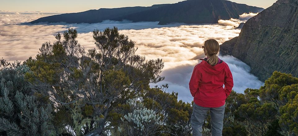Les plus belles randonnées de la Réunion et de l'île Maurice entre cirques, volcans, forêts tropicales, lagons et océan...