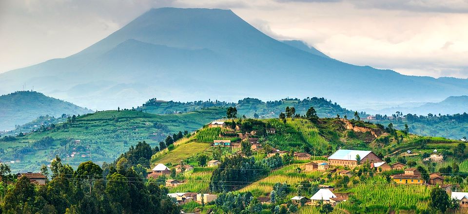 Road trip randonnée au Rwanda de 12 jours en 4x4, avec trek d'observation des primates, sortie VTT, bateau et safari guidé