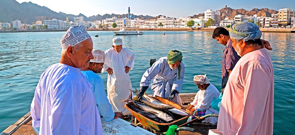 Combiné des quatre plus beaux pays de la péninsule arabique : Arabie Saoudite, Oman, Emirats Arabes Unis et Qatar