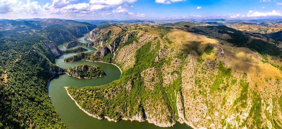 Randonnée des massifs secrets de Serbie aux rives du Monténégro. Un séjour nature et culture dans les pas de l'histoire.