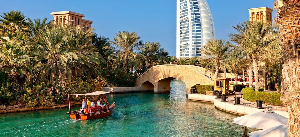 Un combiné Dubaï Seychelles, contraste saisissant entre les Palm Islands et les îles-jardins de Praslin et Mahé