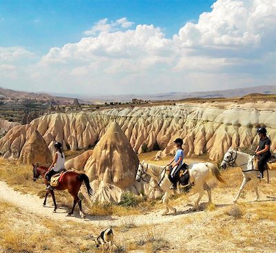Voyage initiation équestre avec balades à cheval en Cappadoce