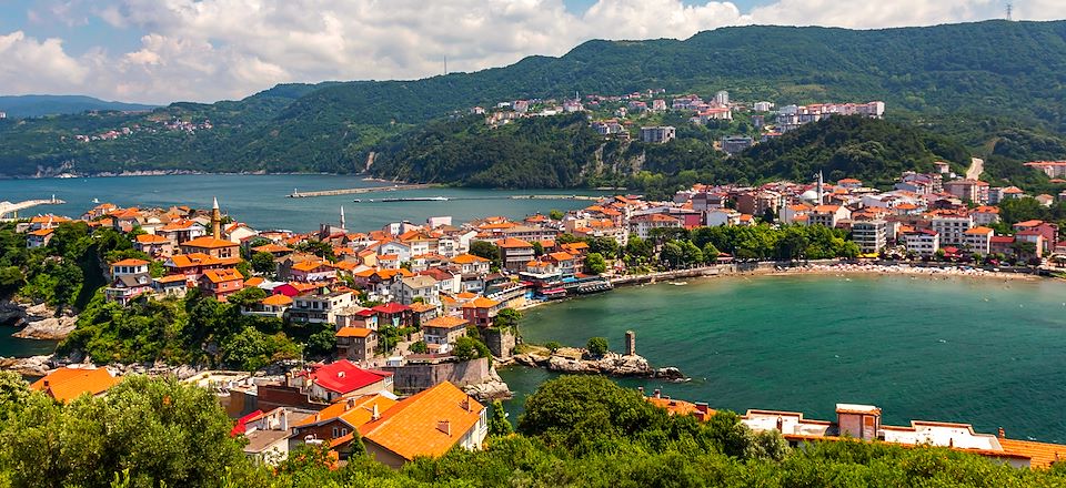 Le long de la mer Noire, partez explorer d’Istanbul jusqu’en Cappadoce, les joyaux historiques & trésors naturels de l’Anatolie