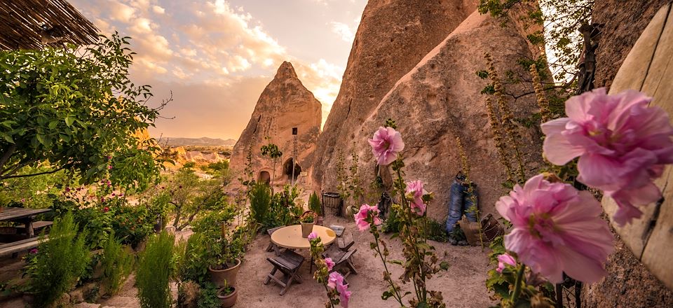 Exploration de la Cappadoce et d’Istanbul mêlant soins, hammam, détente, excursions et randonnées.