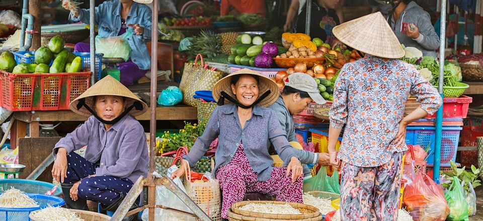 Visitez les trois joyaux d’Asie réunis en un voyage inoubliable : Vietnam, Laos et Cambodge.