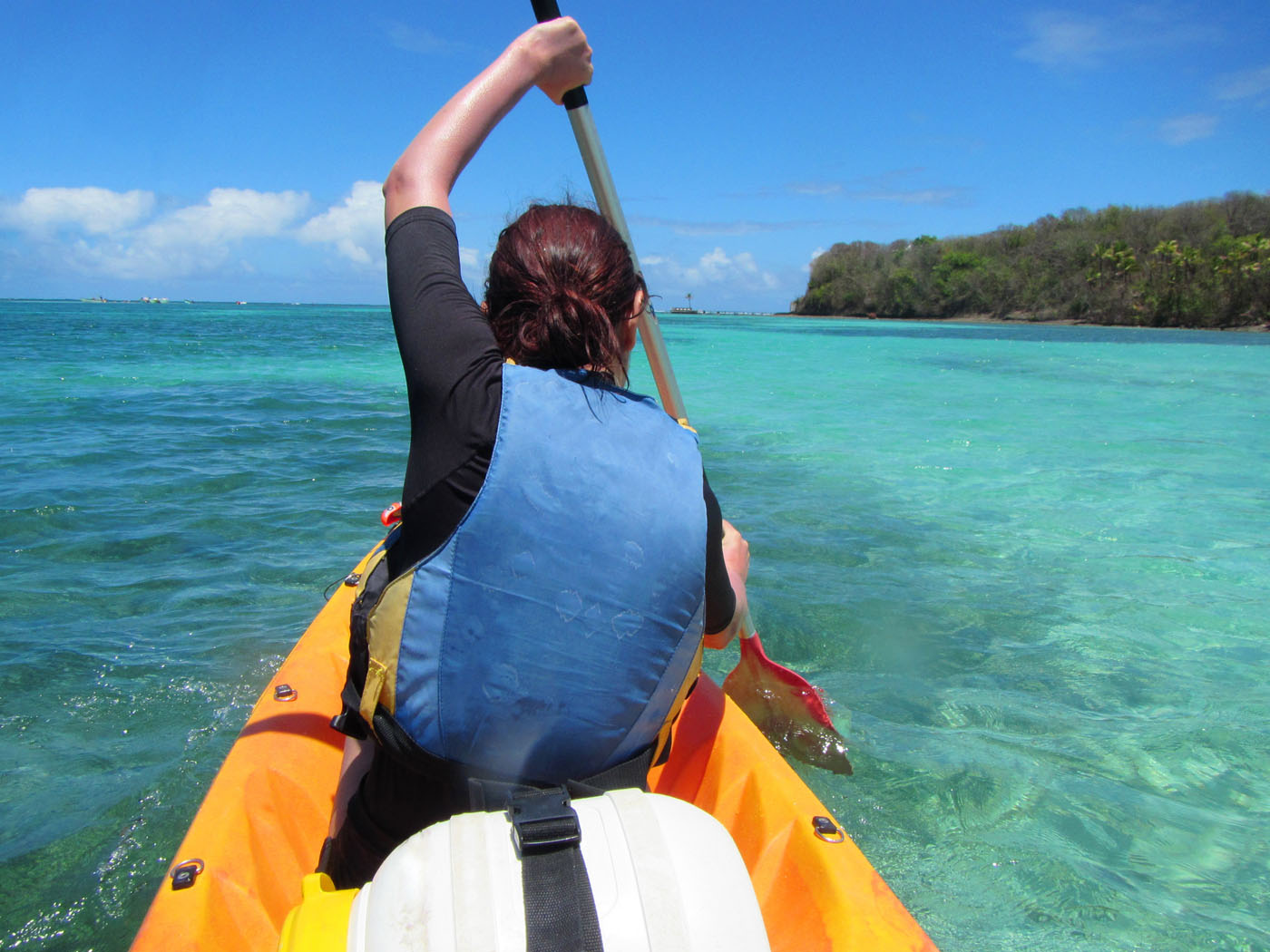 Pagayer, pagayer... dans des eaux turquoise... le paradis !