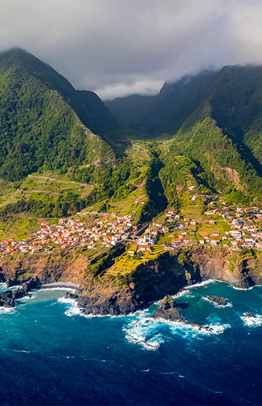 Randonnez sur cet archipel authentique !